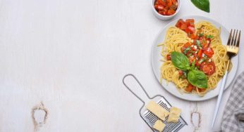 Food Safety Guide: Foods to Avoid When Traveling